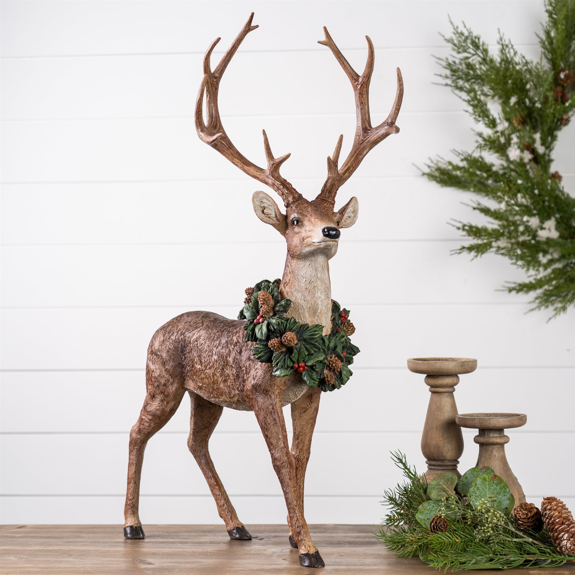 Deer w/Wreath
